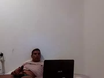 ihtiandar1008 from Chaturbate