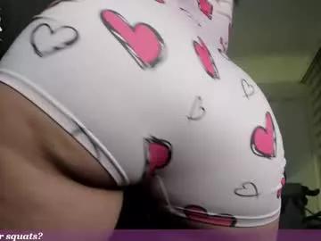 Try our girls live displays and explore the company of endless strippers, with beautiful physiques, vibrating toys and more.