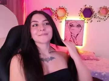 Try our girls live displays and explore the company of endless strippers, with beautiful physiques, vibrating toys and more.