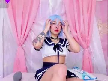 Try our girls live displays and explore the company of endless strippers, with beautiful physiques, vibrating toys and more.