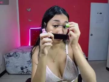 Try our girls live displays and explore the company of endless strippers, with beautiful physiques, vibrating toys and more.