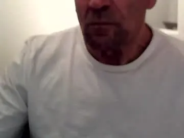 invested2022 — some extremely fit people here, F&M, I would like to hook up with