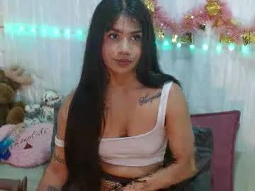 Try our girls live displays and explore the company of endless strippers, with beautiful physiques, vibrating toys and more.