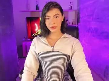 Try our girls live displays and explore the company of endless strippers, with beautiful physiques, vibrating toys and more.
