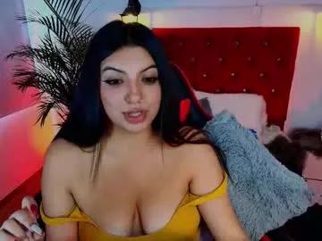 Try our girls live displays and explore the company of endless strippers, with beautiful physiques, vibrating toys and more.