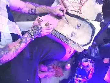 Try our girls live displays and explore the company of endless strippers, with beautiful physiques, vibrating toys and more.