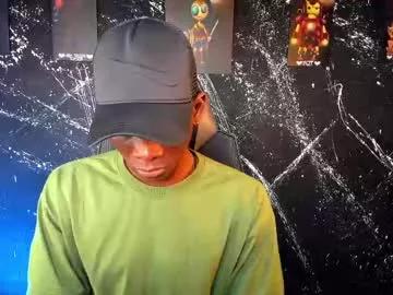 Try our girls live displays and explore the company of endless strippers, with beautiful physiques, vibrating toys and more.