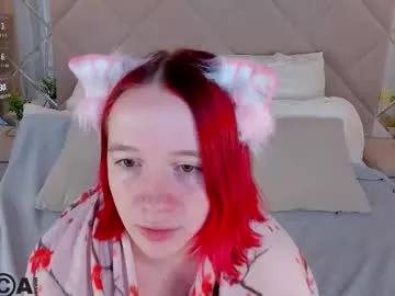 Try our girls live displays and explore the company of endless strippers, with beautiful physiques, vibrating toys and more.