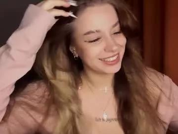 Try our girls live displays and explore the company of endless strippers, with beautiful physiques, vibrating toys and more.