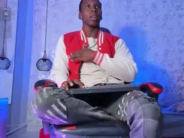 jd_thebaby — Flex Biceps  [5 tokens left] Special promotion today: 3 explicit photos for 25 tkns  #ebony #bbc #master #findom #straight