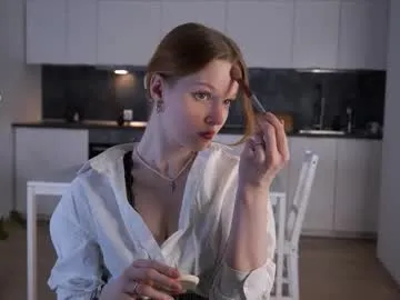 jerrybenear — My name is Molly!! Control link for free PVT <3 I'm #new and #redhead #18 #bigboobs #shy Goal: Sexy body tour [0 tokens remaining]