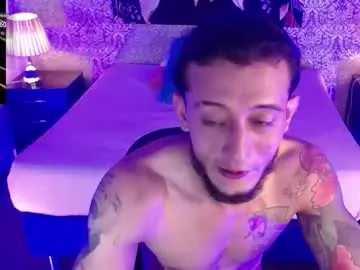 jonas_conor — GOAL: strip for you [34 tokens remaining] Welcome, I will be your favorite model  #feet #bigcock #latino #dominant #young