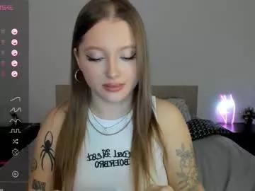 ju_lii from Chaturbate
