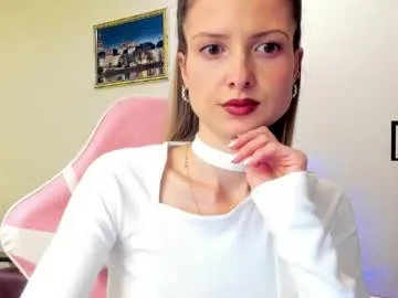 Avatar of julie_flores