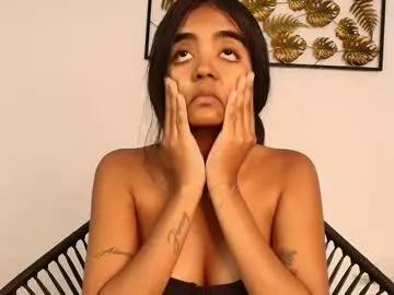 Try our girls live displays and explore the company of endless strippers, with beautiful physiques, vibrating toys and more.