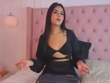 Try our girls live displays and explore the company of endless strippers, with beautiful physiques, vibrating toys and more.