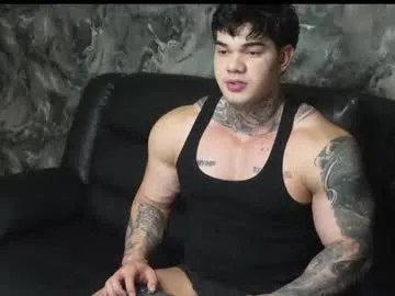 justin_clark1 — Current Goal: fill me with pleasure at 4400 tokens -- #bigcock #muscle #cum #lush #latino