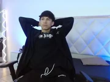 Photos of kaelwolf_tay from Chaturbate is Freechat