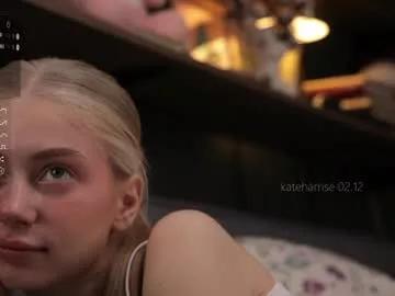 Masturbate to cams. Slutty sweet Free Cams.
