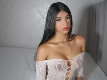Try our girls live displays and explore the company of endless strippers, with beautiful physiques, vibrating toys and more.