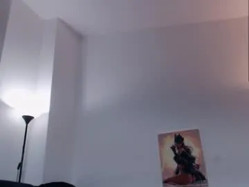 kellysmits — Uplfit my skirt and give u a sexxy booty tease All the requests in the tip notes. #bbc #cuckold #anal #squirt #bigpussylips [125 tokens remaining]