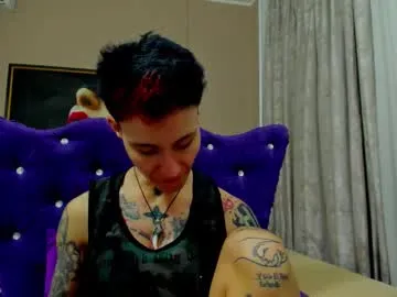 Avatar of kennyandsellena