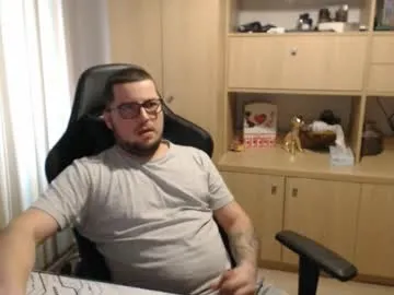 kevinnlovely — #cumshow #ass #bigcock  #uncut #lovense [694 tokens remaining]