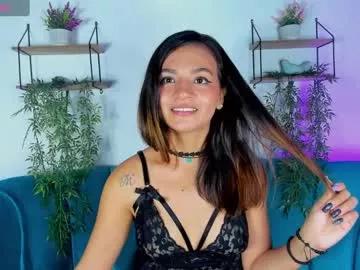 kiara_robertss from Chaturbate is Freechat