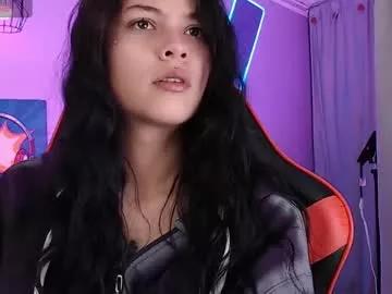 kiki_cams from Chaturbate is Freechat