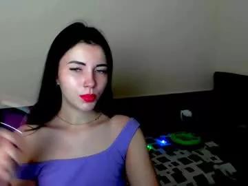 Try our girls live displays and explore the company of endless strippers, with beautiful physiques, vibrating toys and more.