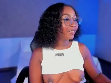 kishalove_ — Booty Dreamland At goal # 10 FUCKTIP 25 TO UNLOCK 3 BED PICS Play my Wheel 3 times & Get a reward #ebony #natural #lovense #c2c #bigass