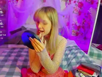 kisschristie__ — Goal: I oil and spank ass #puffynipples #18 #new #blonde #young - Next Goal: I sit on your face
