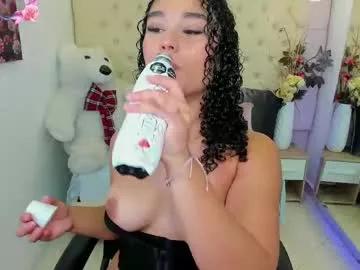 Try our girls live displays and explore the company of endless strippers, with beautiful physiques, vibrating toys and more.