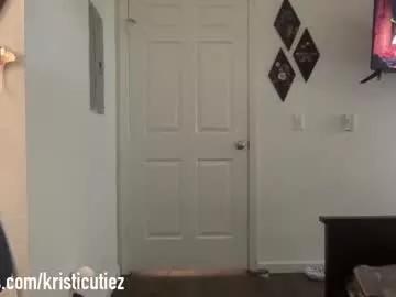 kristicutiez from Chaturbate is Freechat