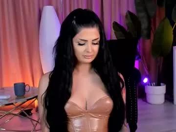 Try our girls live displays and explore the company of endless strippers, with beautiful physiques, vibrating toys and more.