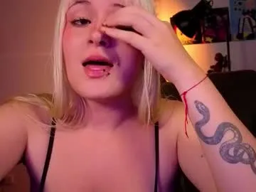 Avatar of la_femme_fatale_