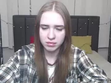 Try our girls live displays and explore the company of endless strippers, with beautiful physiques, vibrating toys and more.