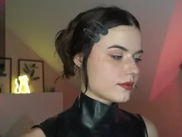 lazy_pepsi — oil my latex  [32 tokens left] hi, my name is Pansy #latex #young #fetish #bdsm #heels