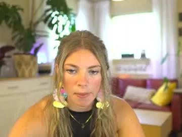 leahsunshine from Chaturbate is Freechat