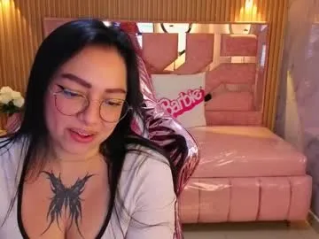lexie_s — I'M READY TO SHOW YOU MY HUGE BREASTS BOUNCING VERY HARD UNTIL U CUM IN  THEM #ass #bigboobs #braces #glasses #latina