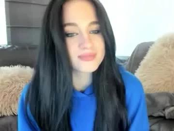 Try our girls live displays and explore the company of endless strippers, with beautiful physiques, vibrating toys and more.