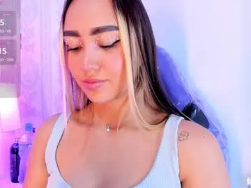 liaa_18 —  sweet smile  [18 tokens left] #slave #submissive #skinny #cute #erotic