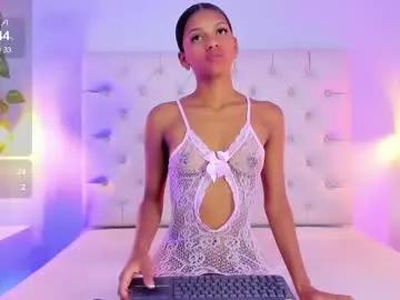 Try our girls live displays and explore the company of endless strippers, with beautiful physiques, vibrating toys and more.