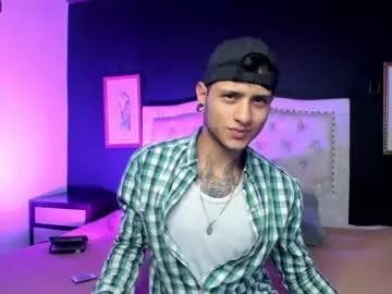 liionsmith from Chaturbate