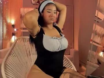 Try our girls live displays and explore the company of endless strippers, with beautiful physiques, vibrating toys and more.