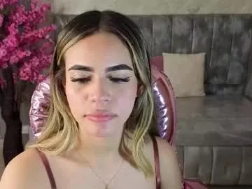 lilith4_s — GOAL: Flash tits [43 tokens remaining] Welcome to my room! #feet #natural #latina #ahegao #teen