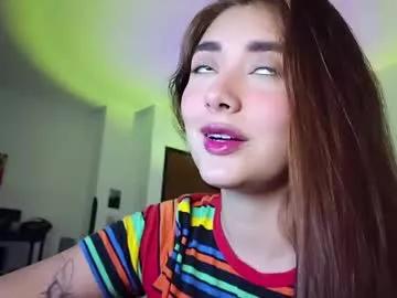 Try our girls live displays and explore the company of endless strippers, with beautiful physiques, vibrating toys and more.