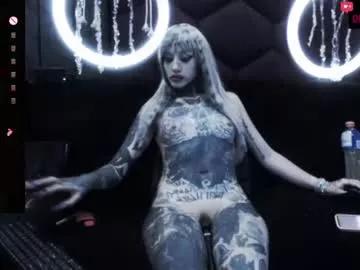Try our girls live displays and explore the company of endless strippers, with beautiful physiques, vibrating toys and more.