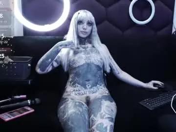 Try our girls live displays and explore the company of endless strippers, with beautiful physiques, vibrating toys and more.