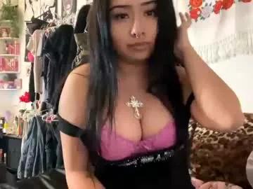 lillatina02 from Chaturbate